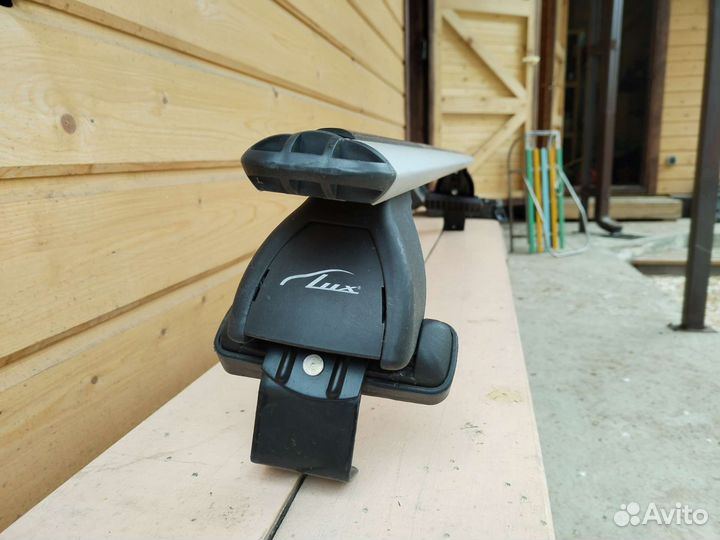 Багажник Аэро на крышу Рено Флюенс