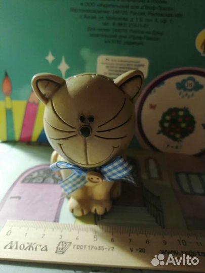 Фигурка кошки
