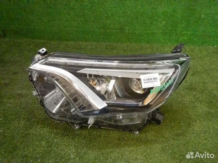 Фара левая Toyota RAV4