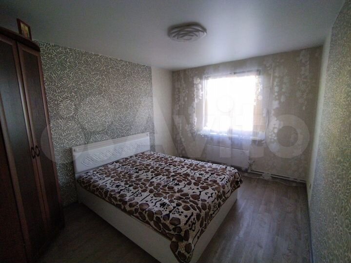 3-к. квартира, 79 м², 8/10 эт.