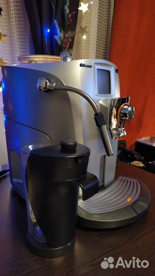 Кофемашина Saeco Talea Touch + Milk Island