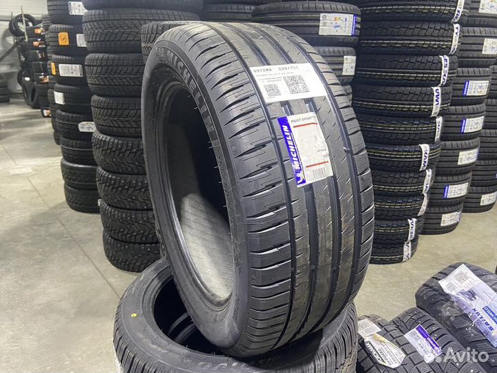 Michelin Pilot Sport 4 SUV 295/35 R21 107