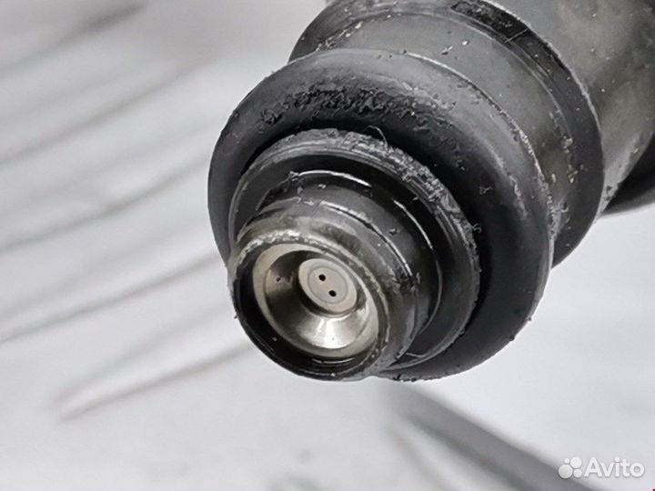 Форсунка бензиновая электрическая для Audi A4 B5