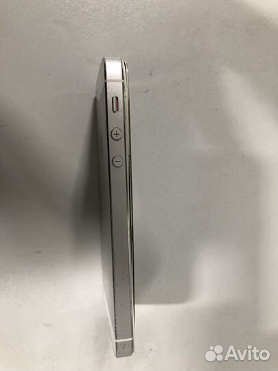 iPhone 5S, 16 ГБ