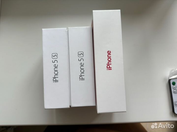 Коробка от iPhone 8 plus 5s