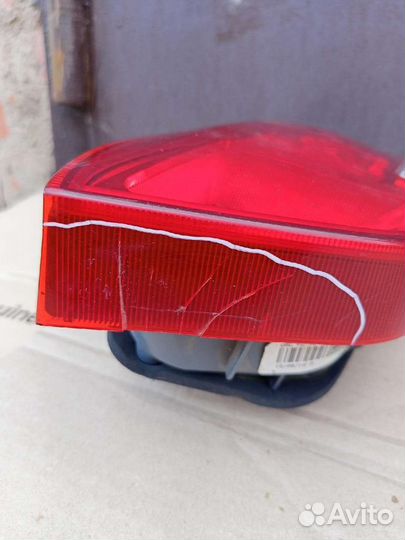 Фонарь задний внутренний правый Kia Rio 3