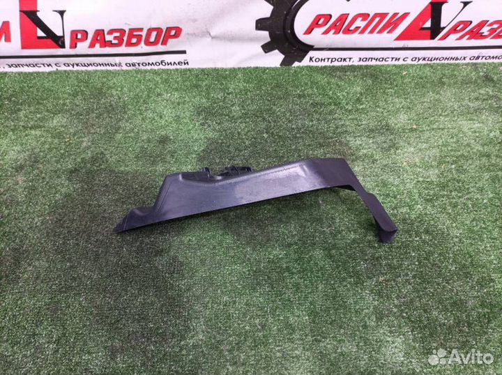 Пыльник фары правый Toyota Camry ACV30 2azfe 2004