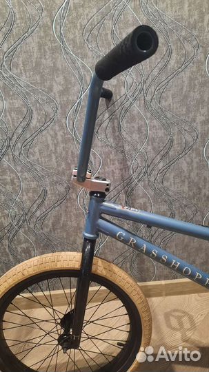 Трюковой велосипед BMX