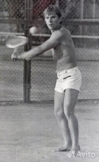 Тренер по большому теннису