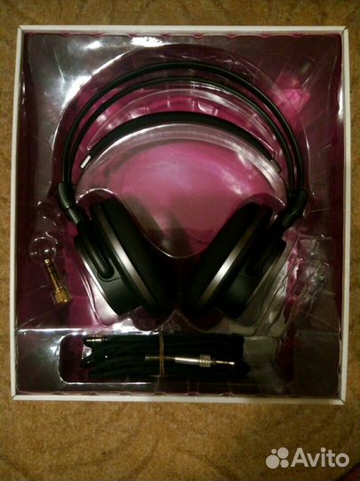 Профессиональные наушники Philips SHP9000