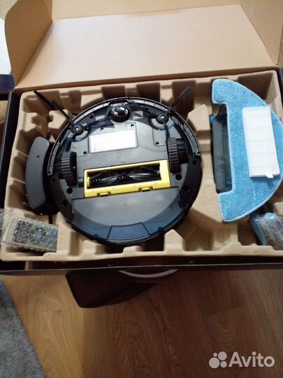 Робот пылесос с влажной уборкой моющий