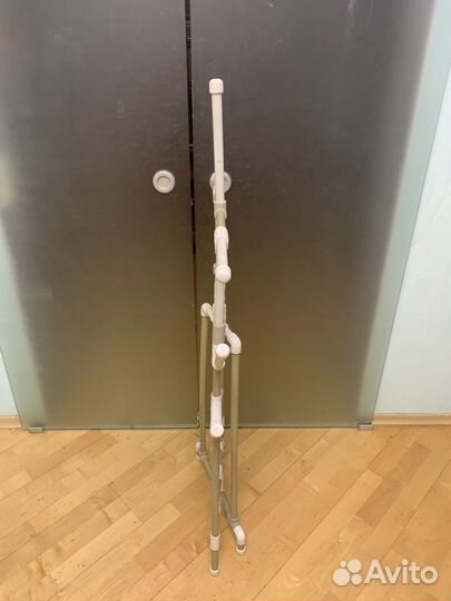 Складная, напольная сушилка хоккейной формы