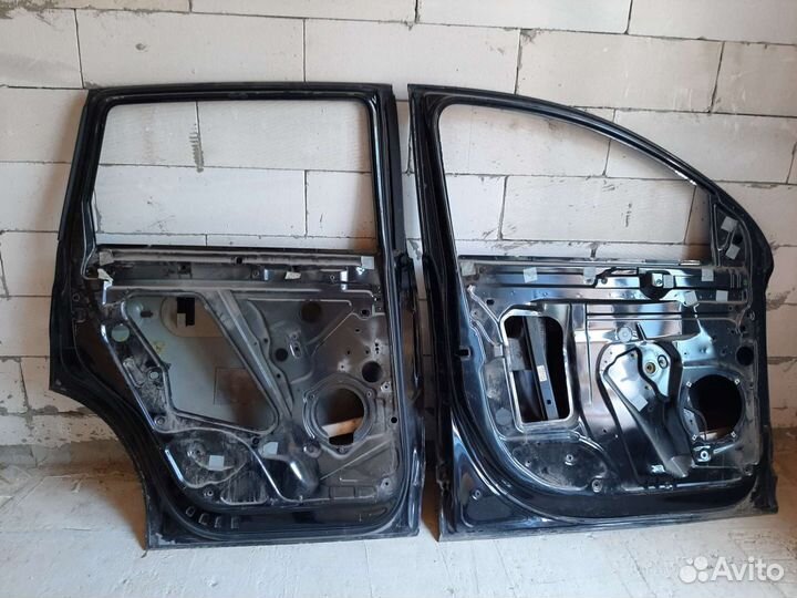 Двери на Q7,цена за 2шт