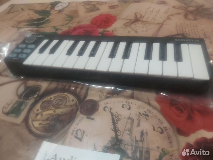 Midi контроллер LAudio