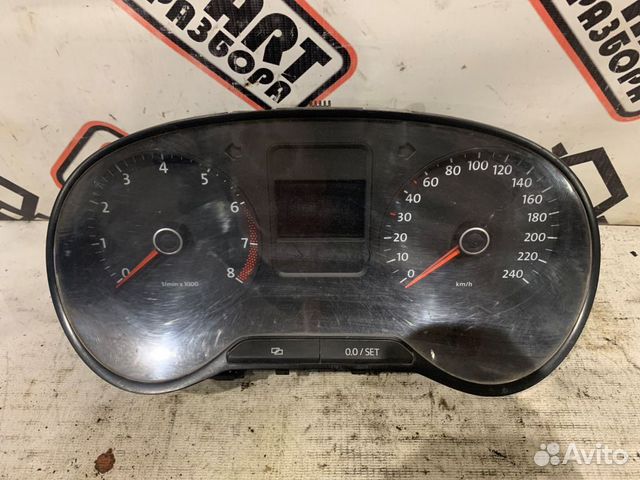 Панель приборов Volkswagen Polo МКПП