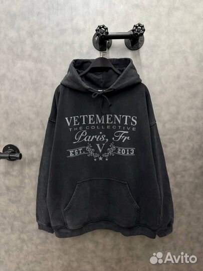 Толстовка vetements