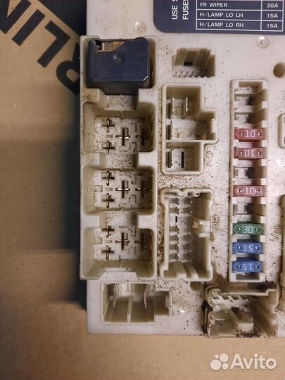 Блок предохранителей Nissan Tiida c11