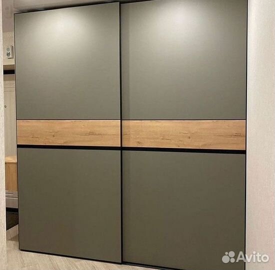 Шкаф распашной