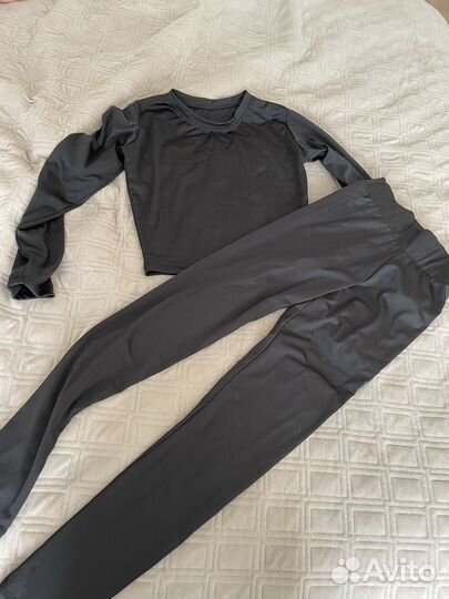 Спортивный костюм женский