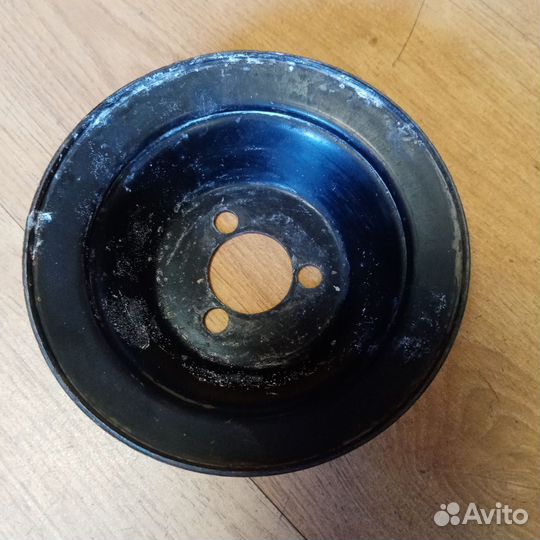 Шкив помпы volkswagen passat b3