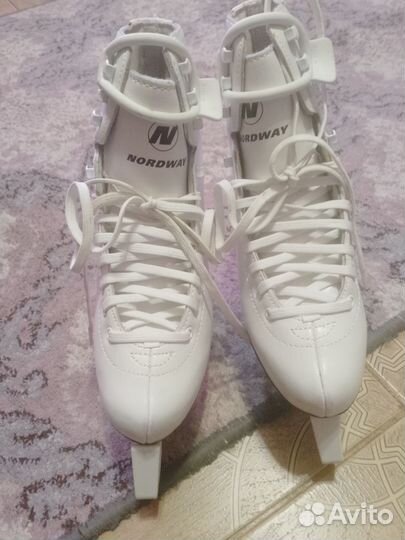 Коньки фигурные