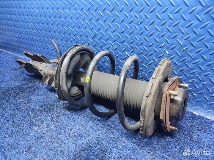 Амортизатор подвески передний левый Infiniti Fx35