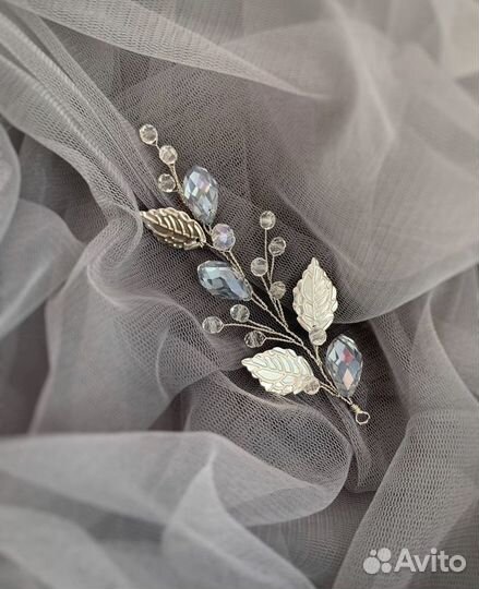 Украшение на волосы