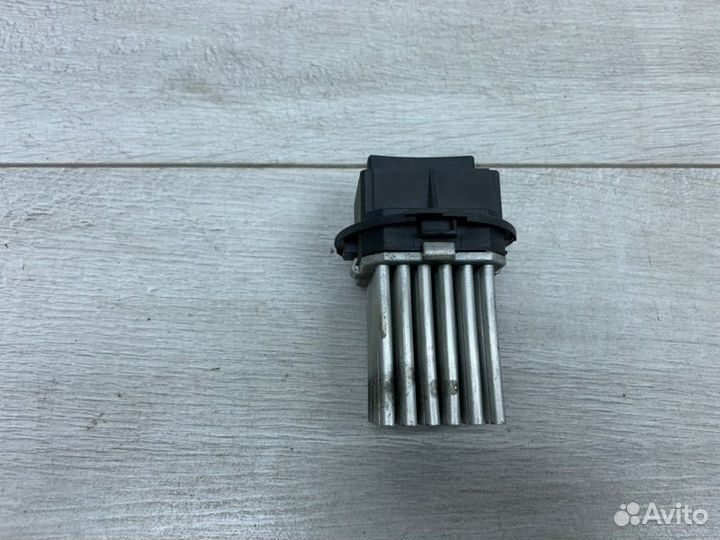 Реостат печки Peugeot 307 универсал 9HX (DV6ated4)