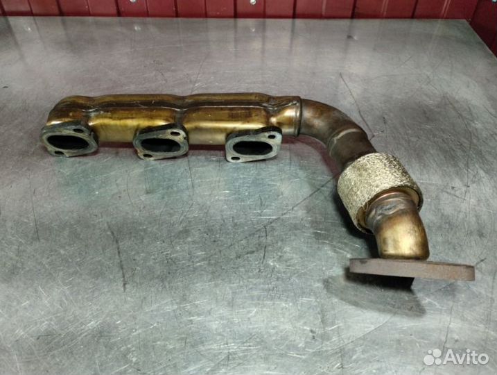 Коллектор выпускной левый Mercedes Cls C219 OM642