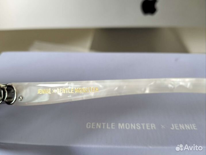 Очки солнцезащитные Jennie x Gentle Monster xoxo