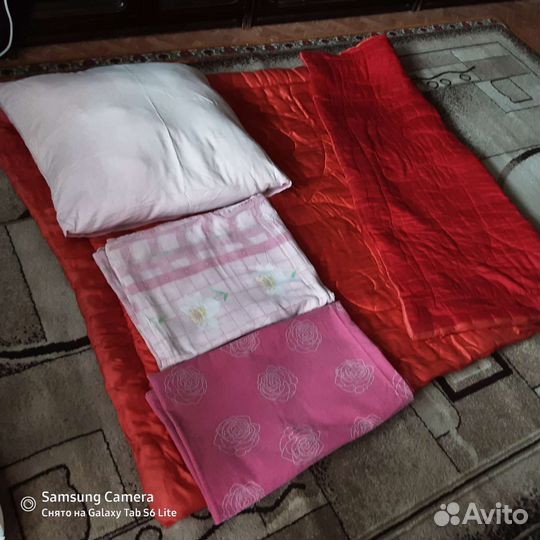 Подушки2)одеяло+ подушка+ простынь+ пододе.+ навол