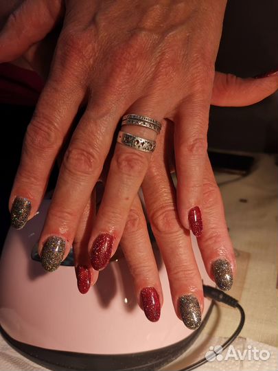 Наращивание ногтей