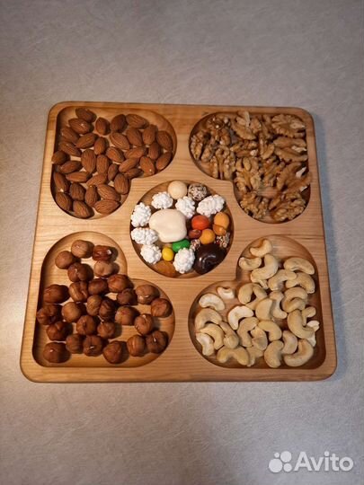 Менажница деревянная квадратная