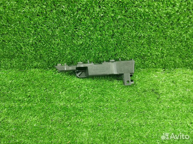 Крепление бампера переднего левое Audi A6 C7 VAG