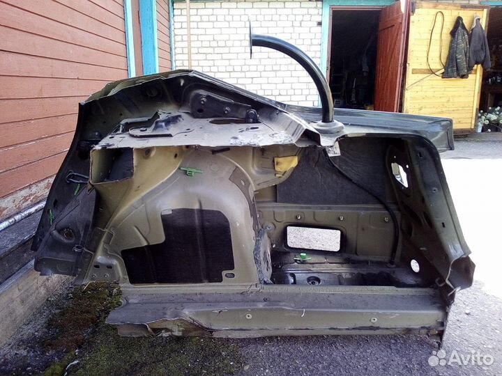 Крыло VW пассат б 6