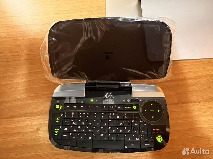 Мультимедиа клавиатура Logitech dinovo mini