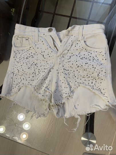 Шорты с стразами