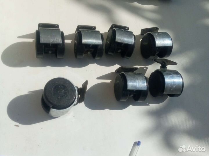 Колесики для мебели