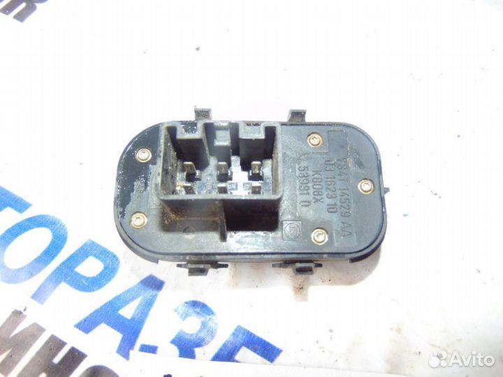 Блок управления стеклоподъемниками для Ford Focus