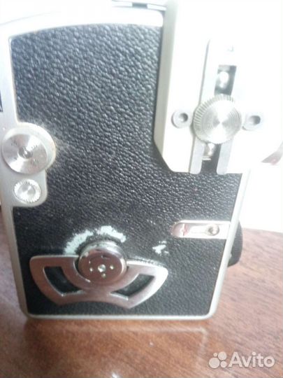 Пленочная кинокамера