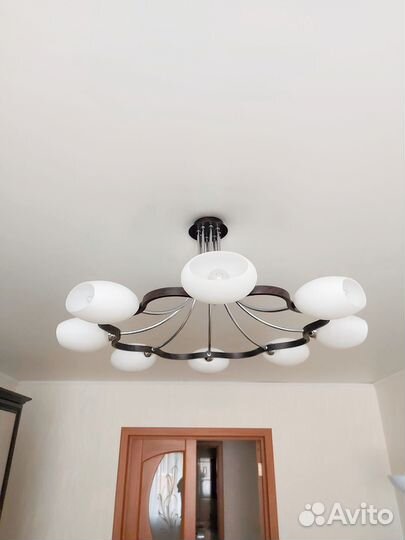 Люстра потолочная бу