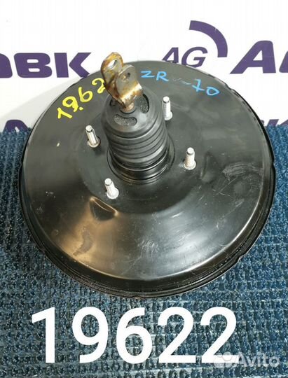 Вакуумный усилитель тормозов Toyota Noah