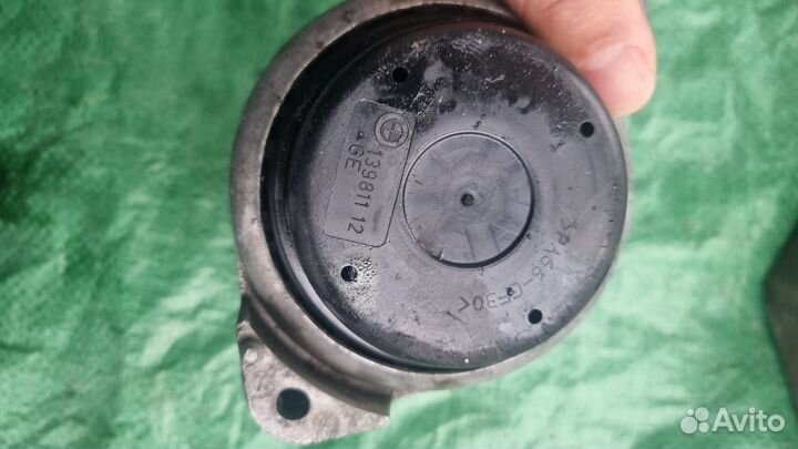 Подушки двигателя бмв е90