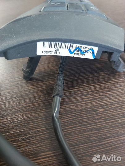 Кнопки мульти руля Bmw X5 3.0D E70 M57N2 2007