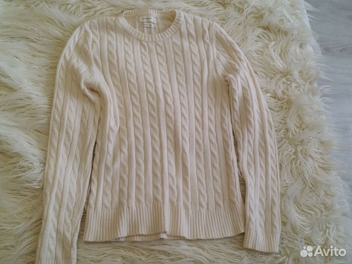 Пакет вещей на девочку, либо худенькую девушку