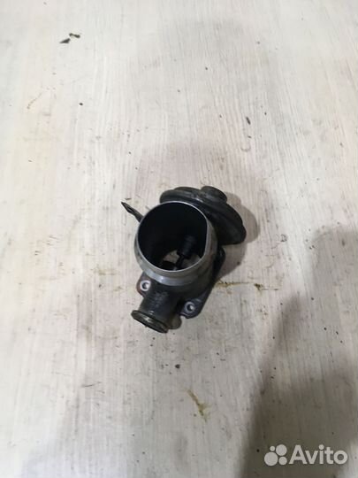 Клапан системы рециркуляции BMW 7 Е65 М57