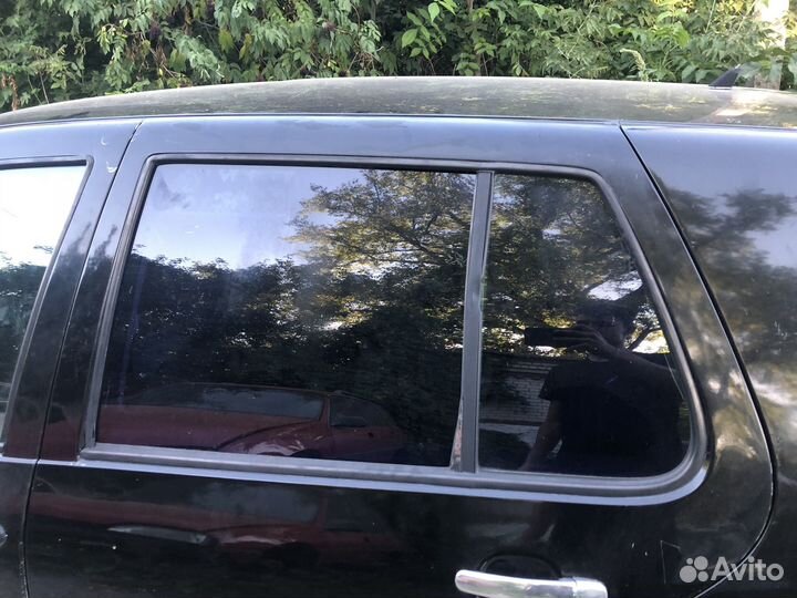 Стекла дверные Volkswagen Golf 4