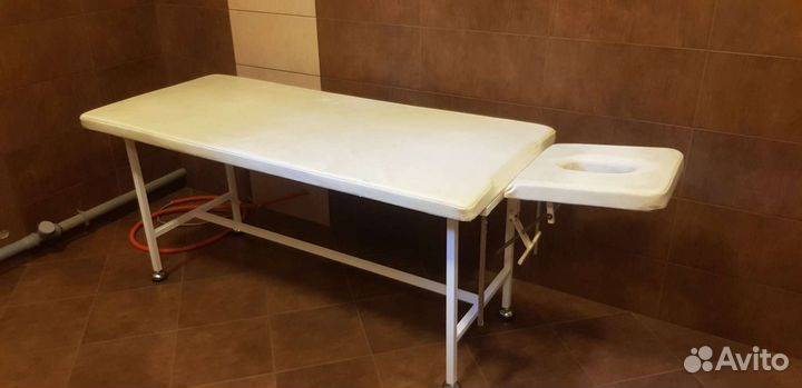 Стол массажный