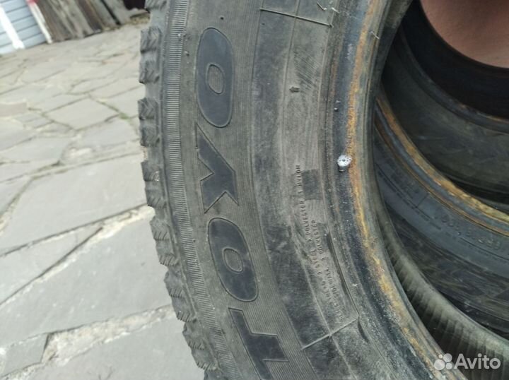 Toyo H08 215/65 R16 95M