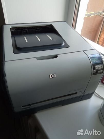 Цветной лазерный принтер HP Color LaserJet CP1515n